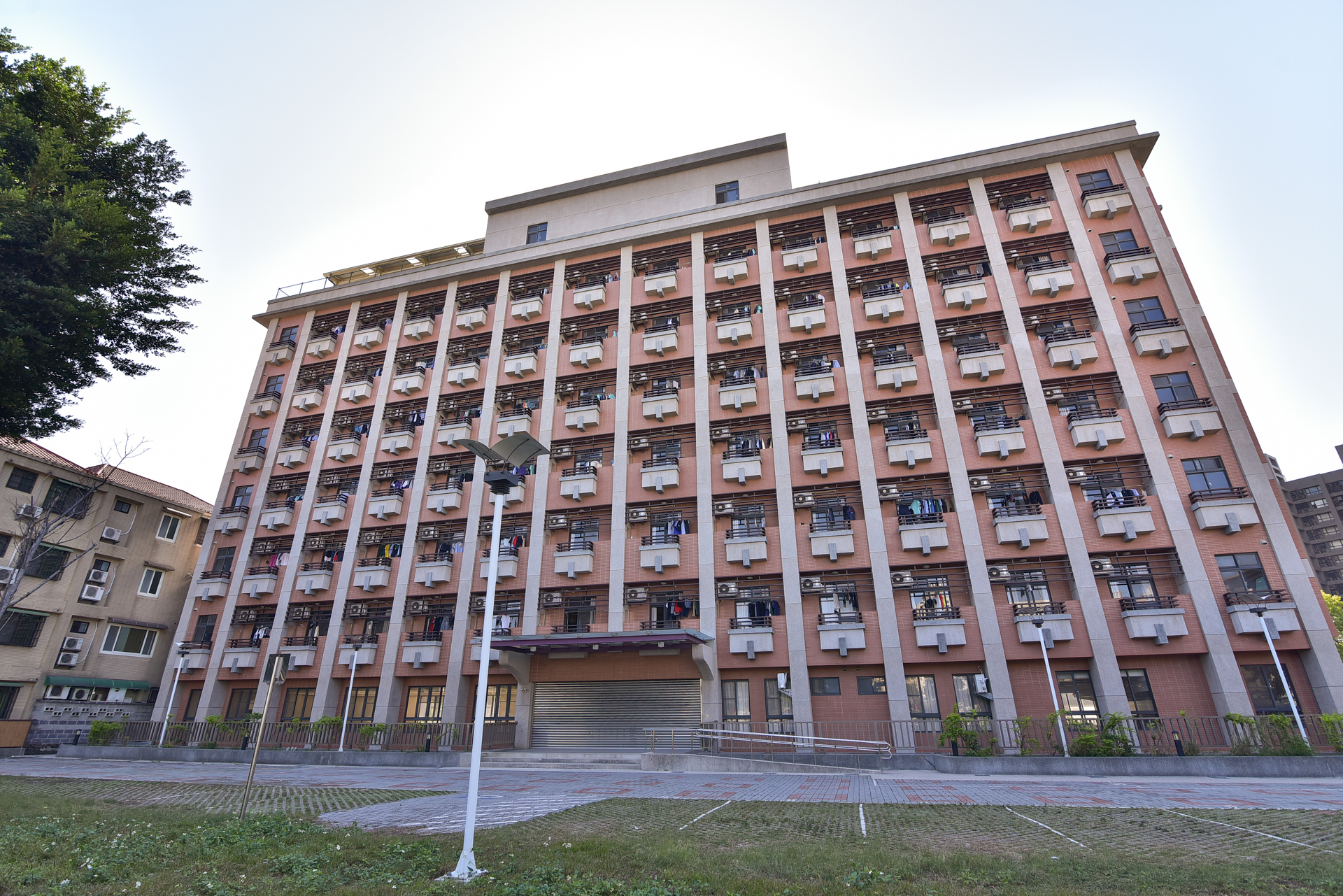 臺中工業高中學生宿舍-宮源營建營造建築作品